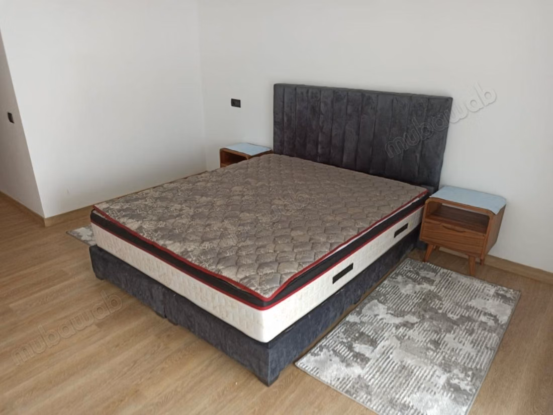 Location d'un appartement à Harhoura. 4 pièces confortables. Meublé
