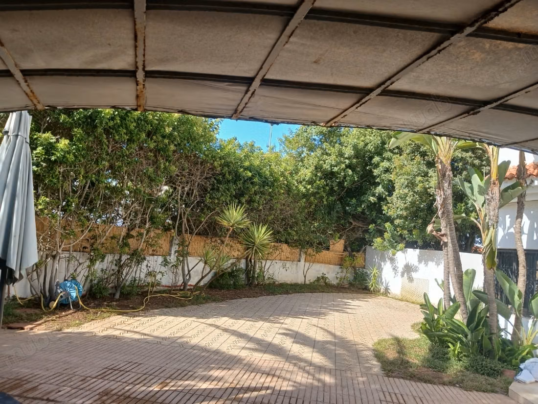 Villa indépendante 4 ch 250m2 Anfa sans agence