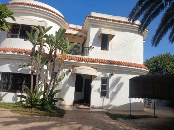 Villa indépendante 4 ch 250m2 Anfa sans agence