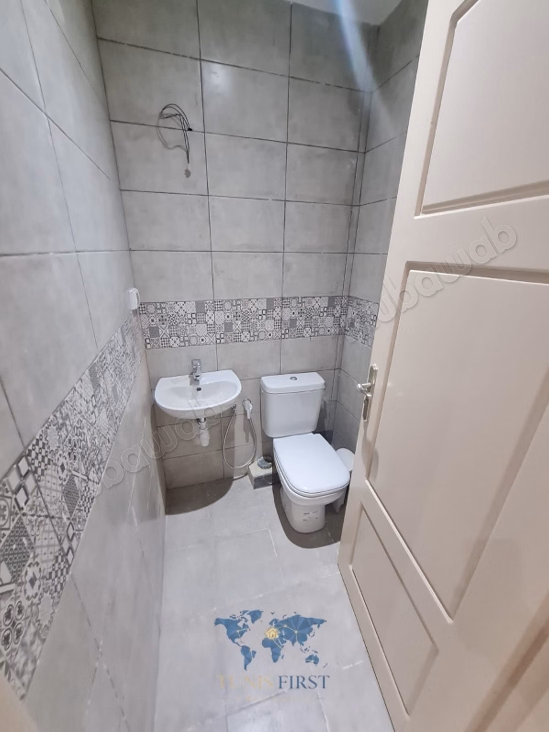 A Louer Bureau A3 à Ain Zaghouan Nord