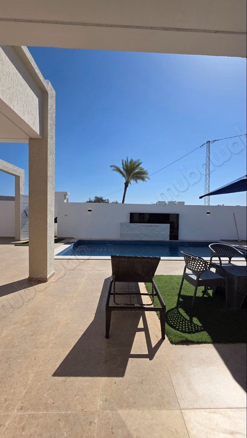 Luxury villa for rent in Midoun. Area of 700 m². Well furnished