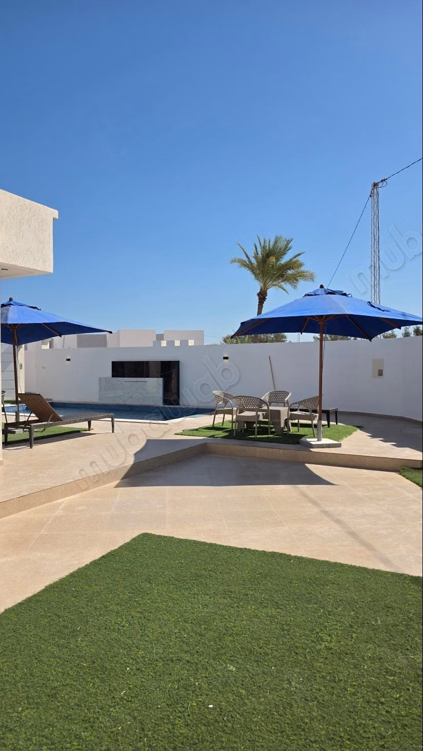 Luxury villa for rent in Midoun. Area of 700 m². Well furnished
