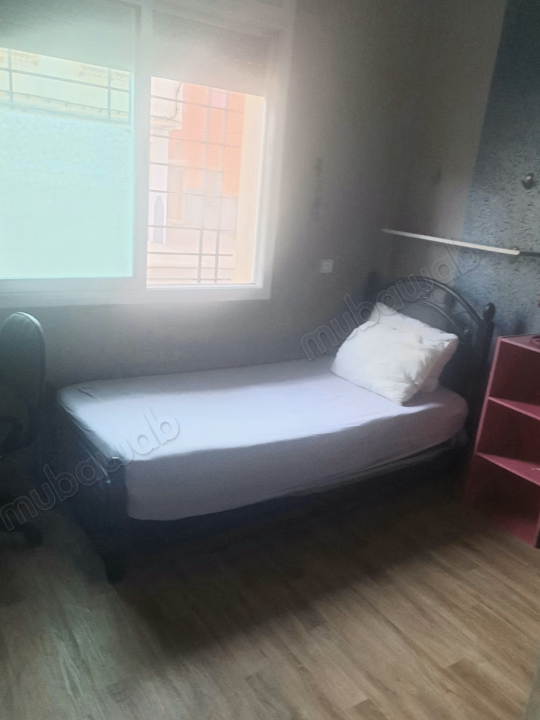 Appartement à louer à Tabriquet. 
Surface de 75 m². 
Meublé