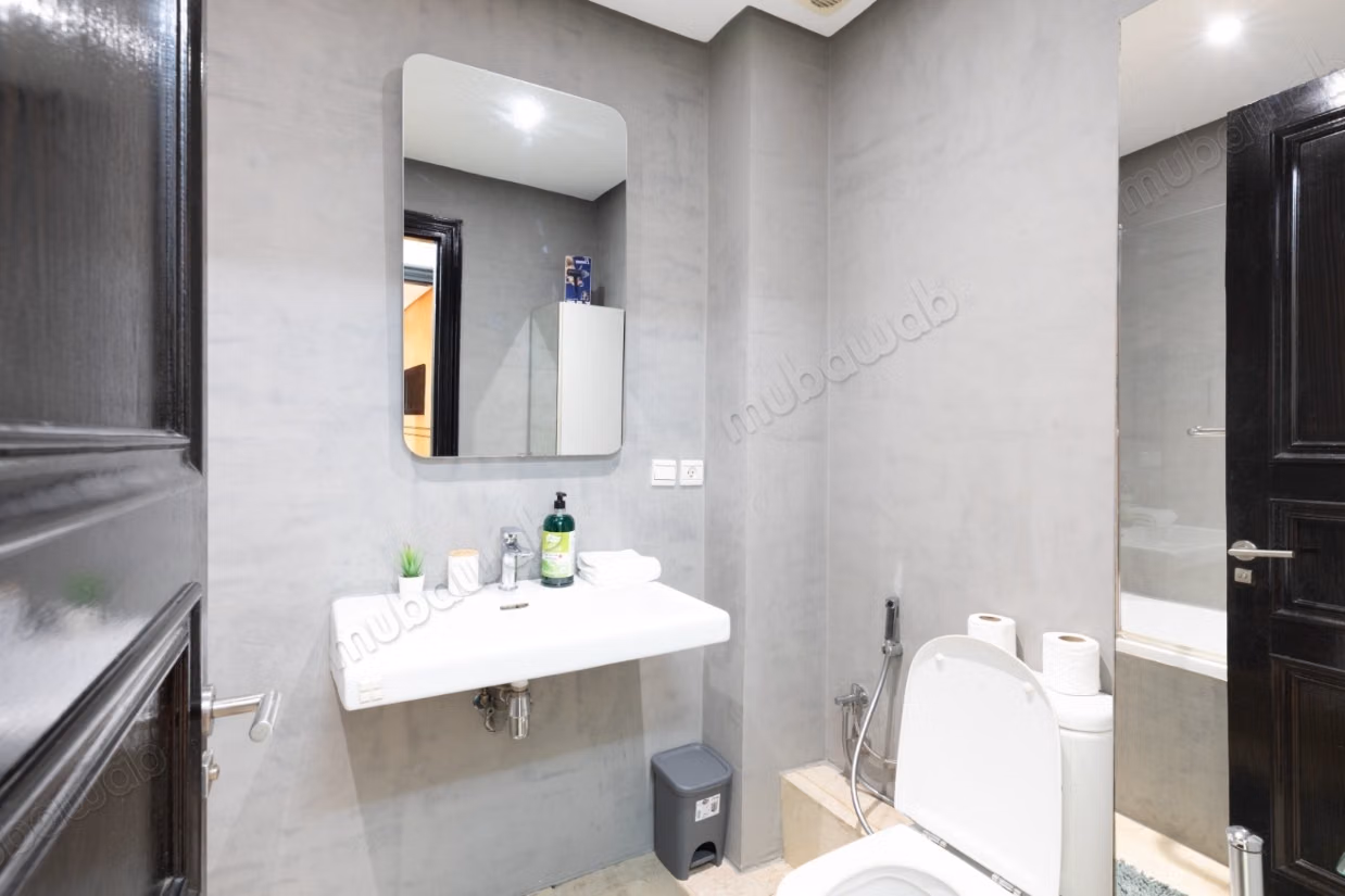 3 chambres tout equipe 
Abdelmoumen 
Casablanca