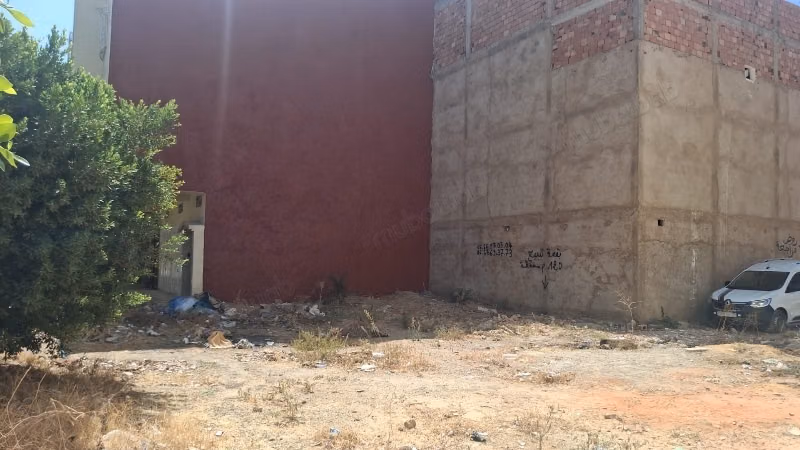 Terrain Titré R2 120 M2 Commercial