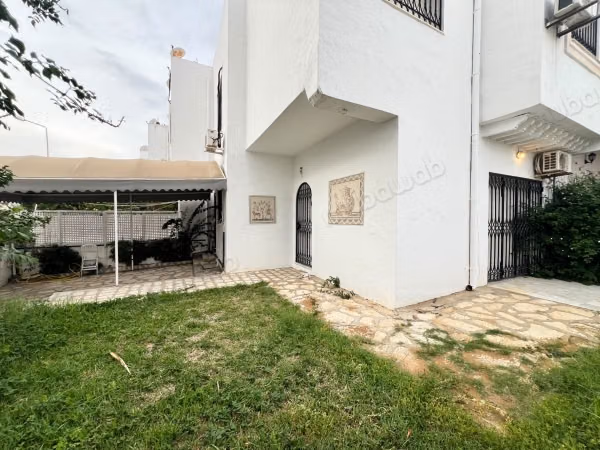 In affitto: Duplex in una residenza con piscina