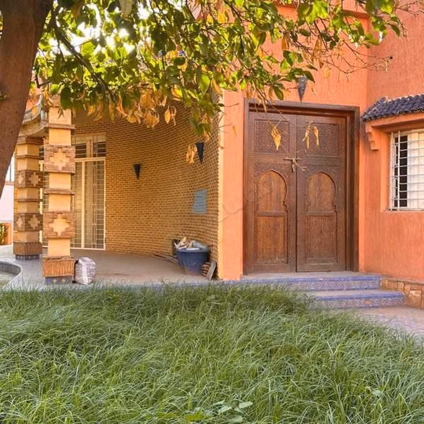 Villa for Sale of 803.0 m² in Marrakech, Route De Casablanca