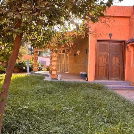 Villa à Vendre de 803.0 m² à Marrakech, Route De Casablanca
