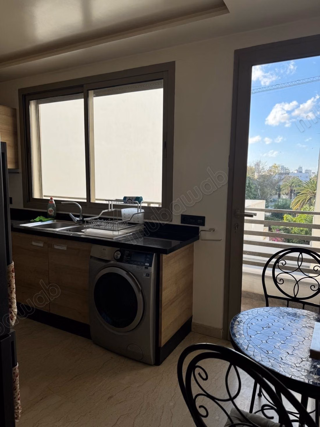 Beautiful apartment for rent in Oasis. 2 pleasant rooms. Well furnished