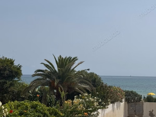 S2 meublé avec vue de mer