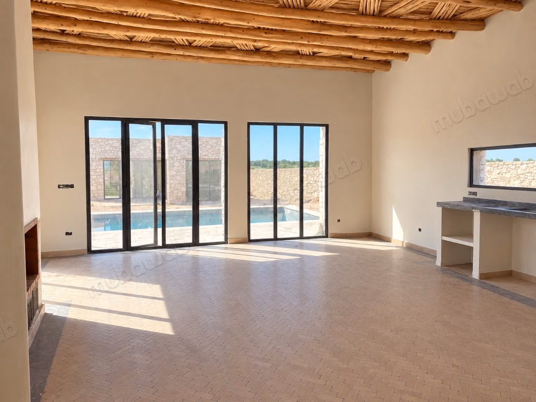 Single-storey villa, with pool, 4 bedrooms