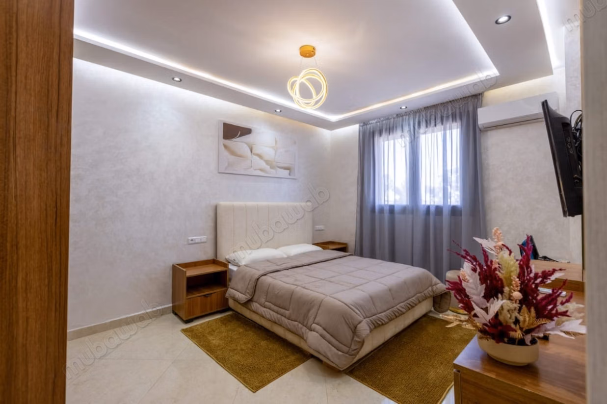 Appartement à louer à Khouribga. 
Surface de 80 m². 
Meublé