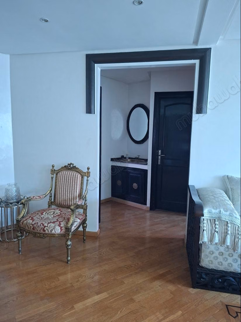 Apartment at Emile Zola
