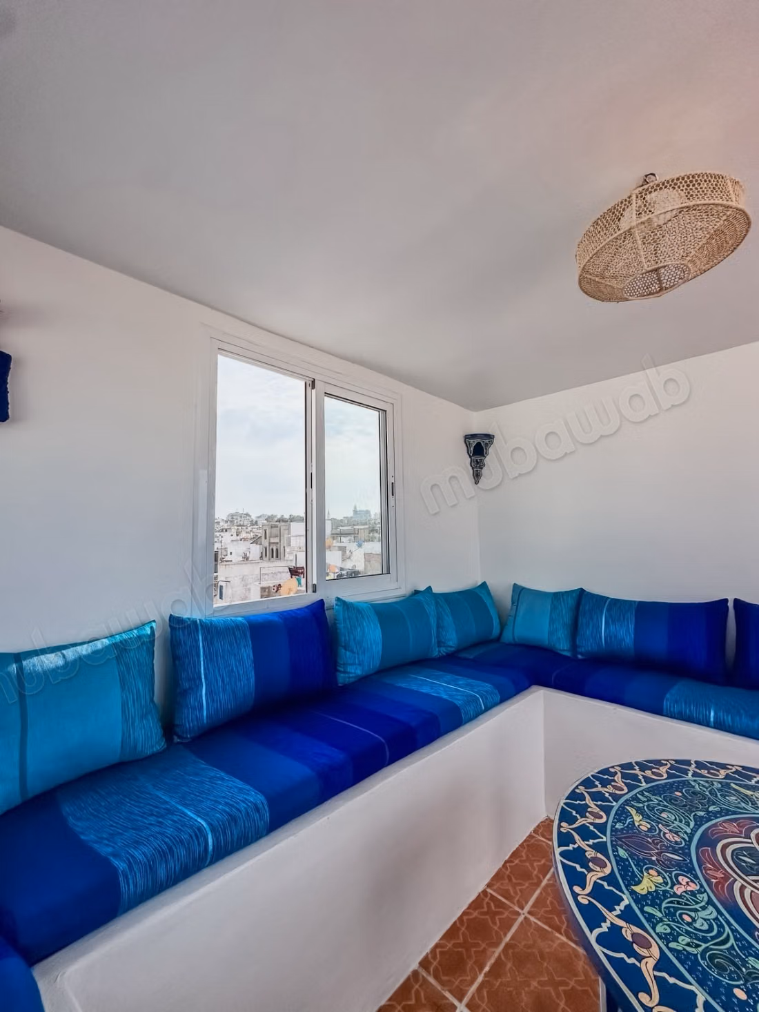 Very beautiful house for sale in Medina. 8 comfortable rooms. Well furnished