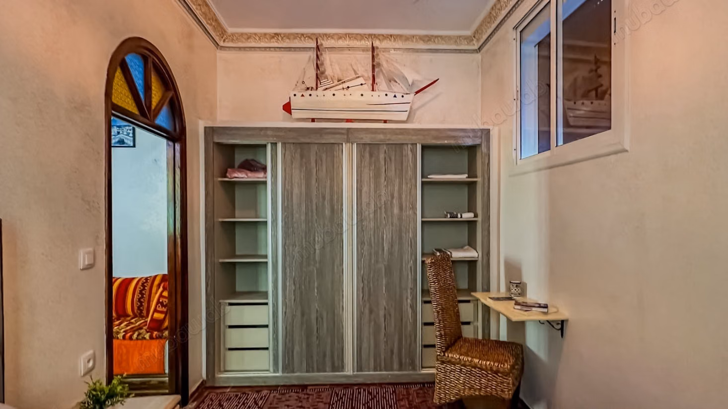 Very beautiful house for sale in Medina. 8 comfortable rooms. Well furnished