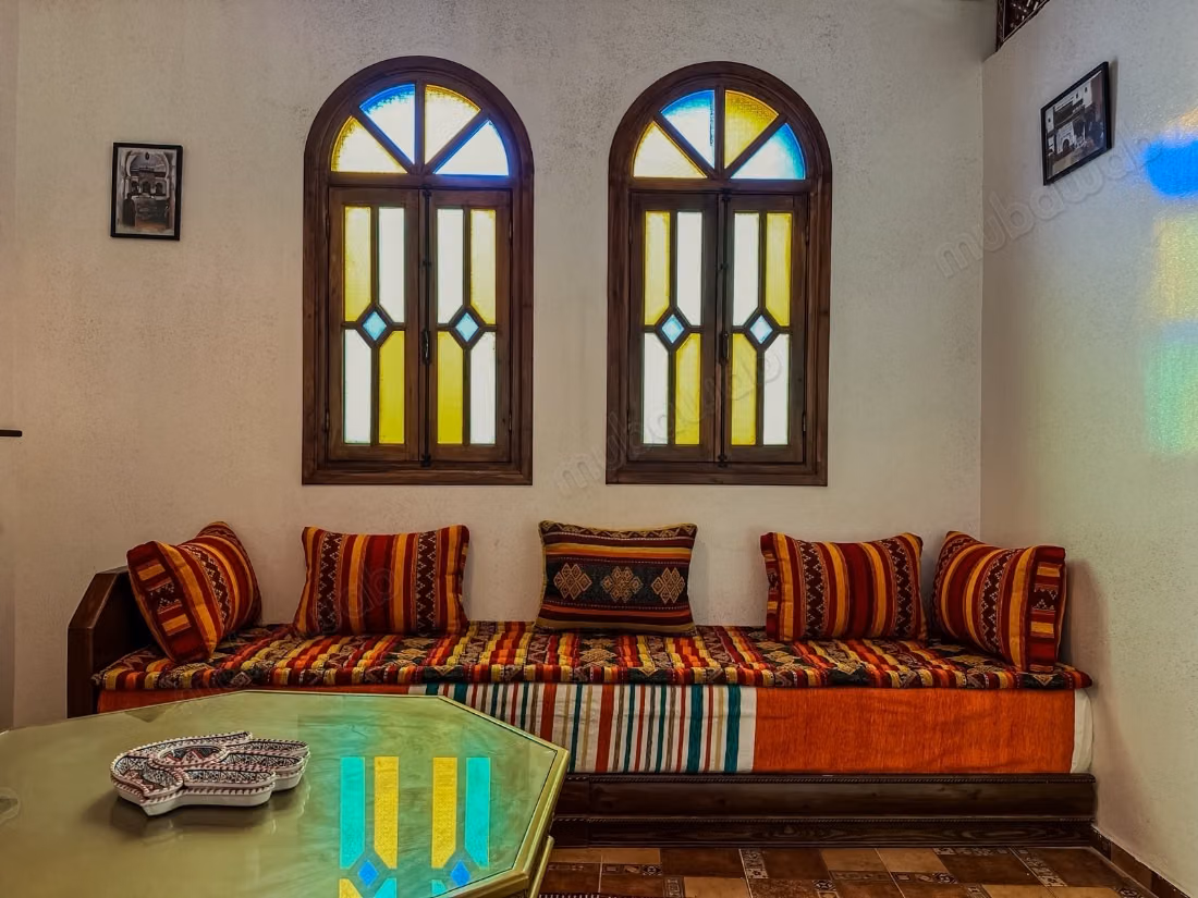 Very beautiful house for sale in Medina. 8 comfortable rooms. Well furnished