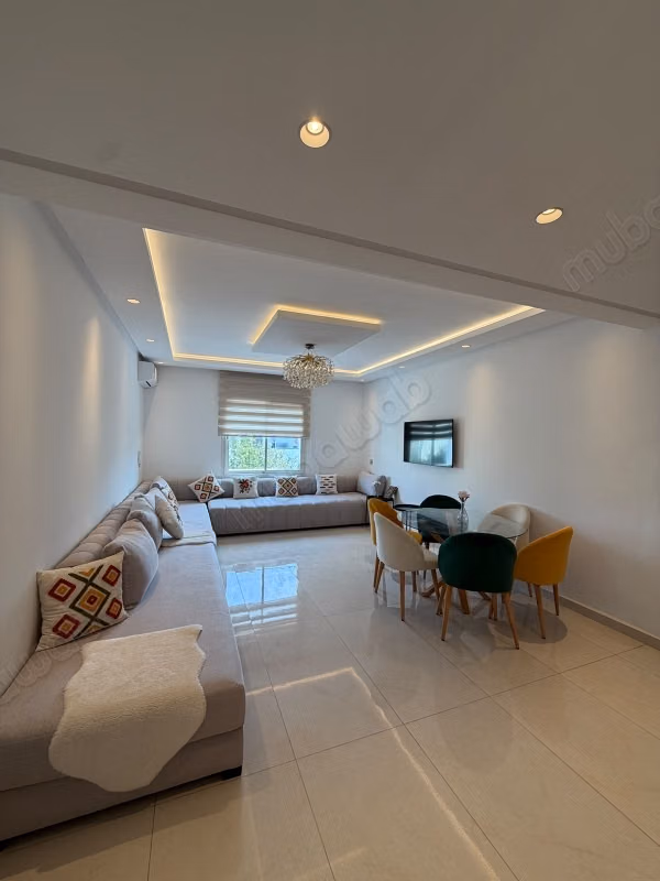 Superbe appartement meublé à Harhoura centre