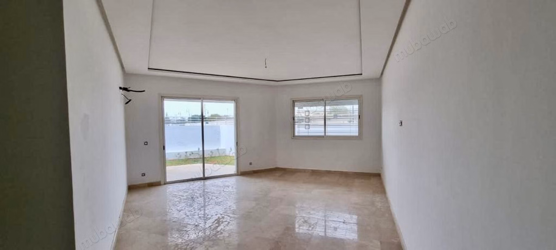 Très bel appartement en rez de jardin à louer