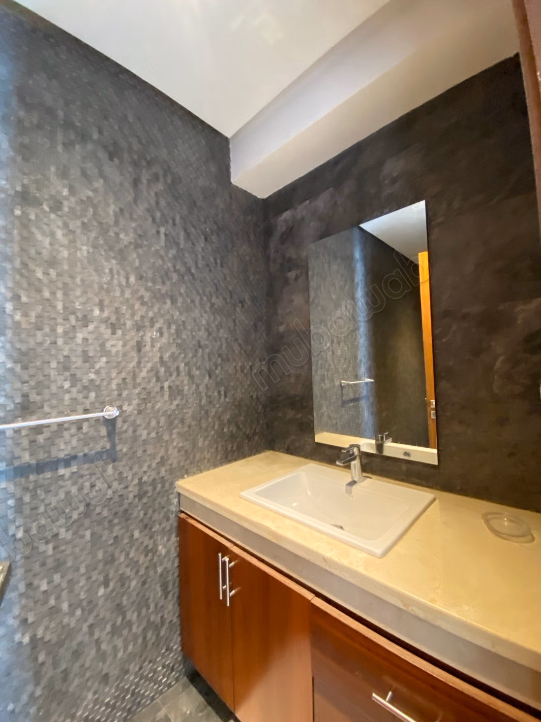 TE HUUR – PRACHTIG APPARTEMENT IN HAY RIAD, RABAT