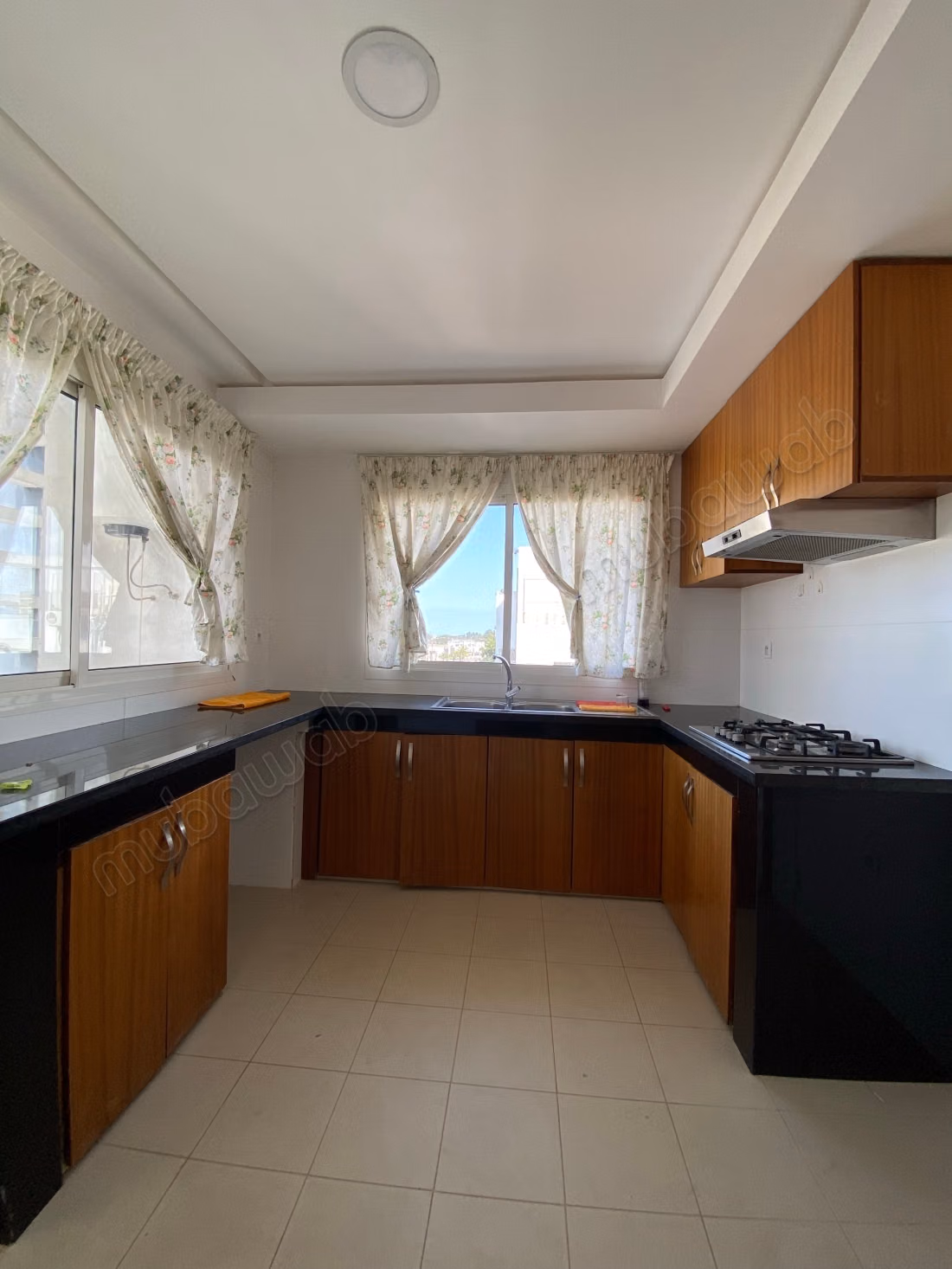 TE HUUR – PRACHTIG APPARTEMENT IN HAY RIAD, RABAT