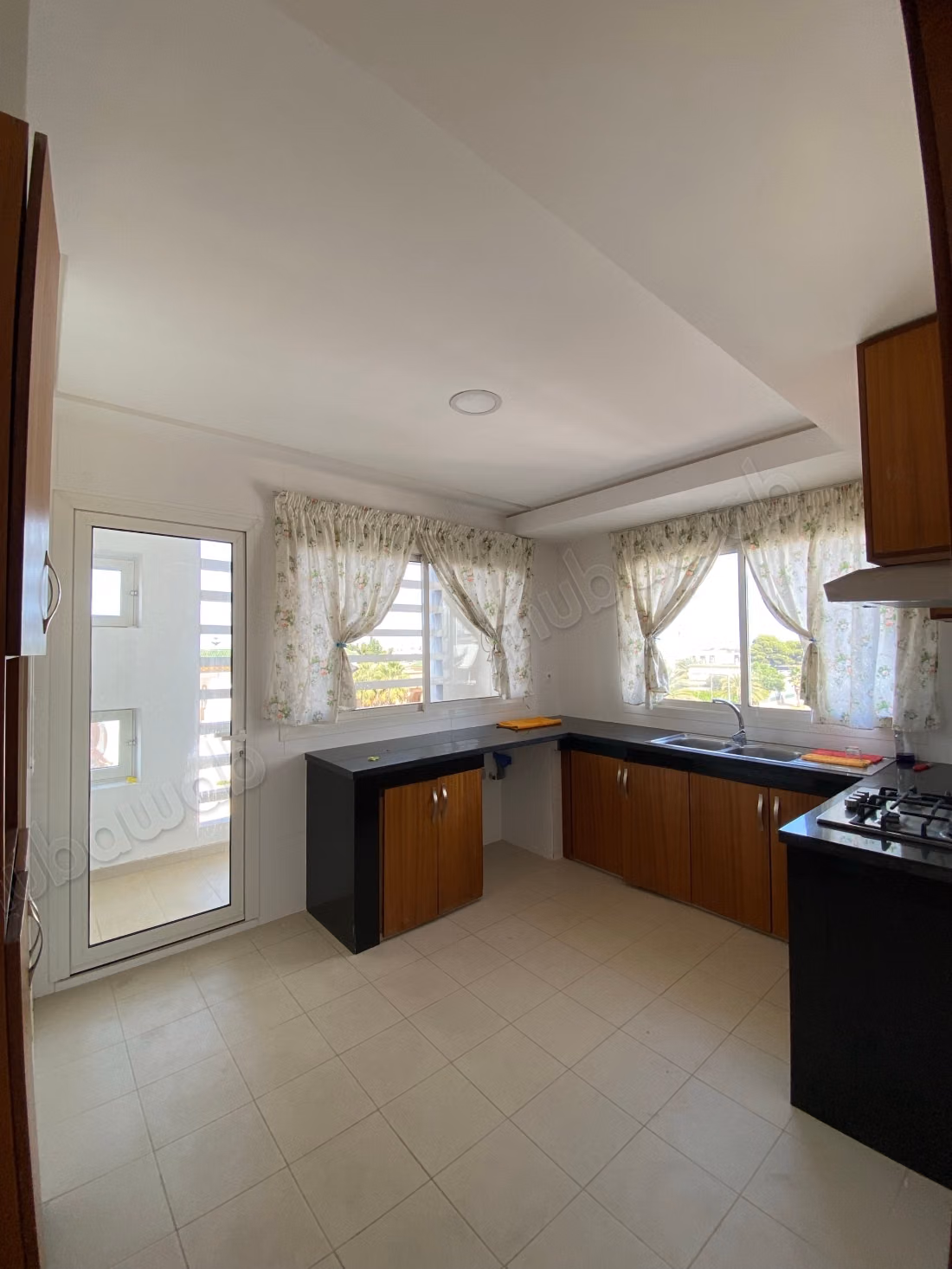 TE HUUR – PRACHTIG APPARTEMENT IN HAY RIAD, RABAT