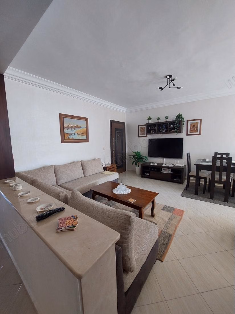 Spacious 116m2 apartment in Hay Chemaou for sale