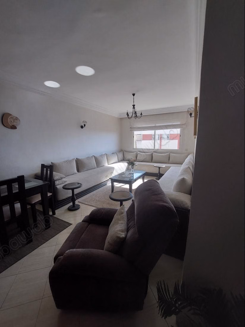Spacious 116m2 apartment in Hay Chemaou for sale