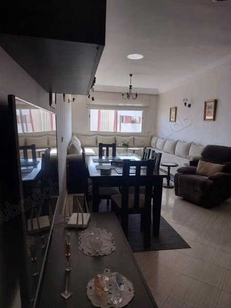 Appartement spacieux de 116m2 à hay chemaou 
A vendre