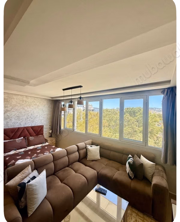 Very nice apartment for rent in Moujahidine. Area of 40 m². Furnished