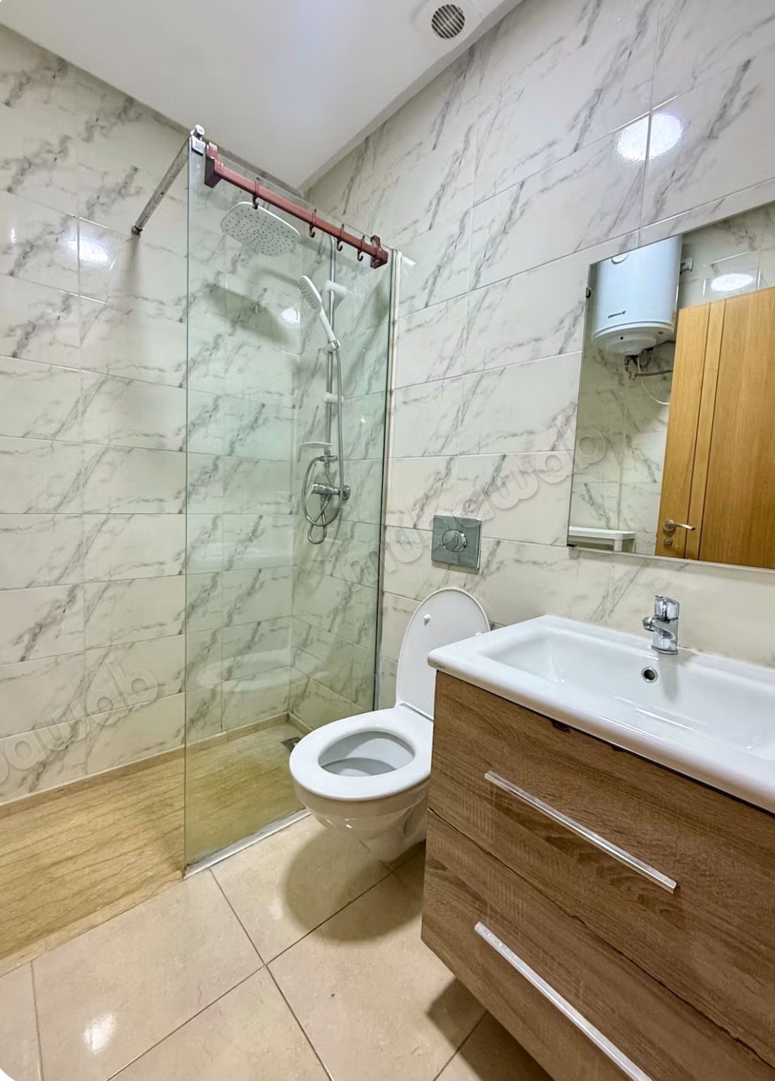 Rental of an apartment in Moujahidine