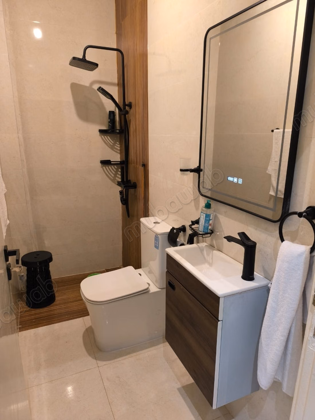Louez une chambre à Branes 
1.4 pièces. Bien meublé