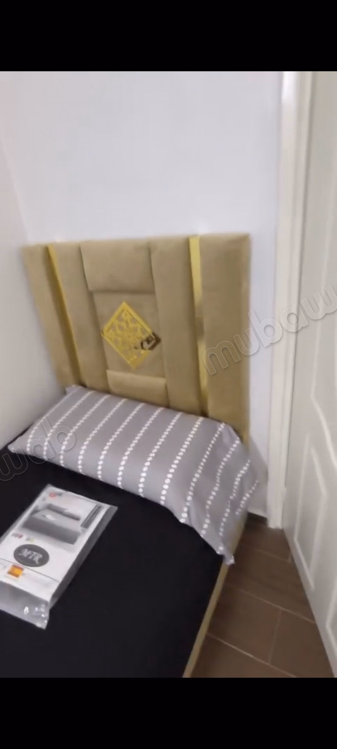 Louez une chambre à Branes 
1.4 pièces. Bien meublé