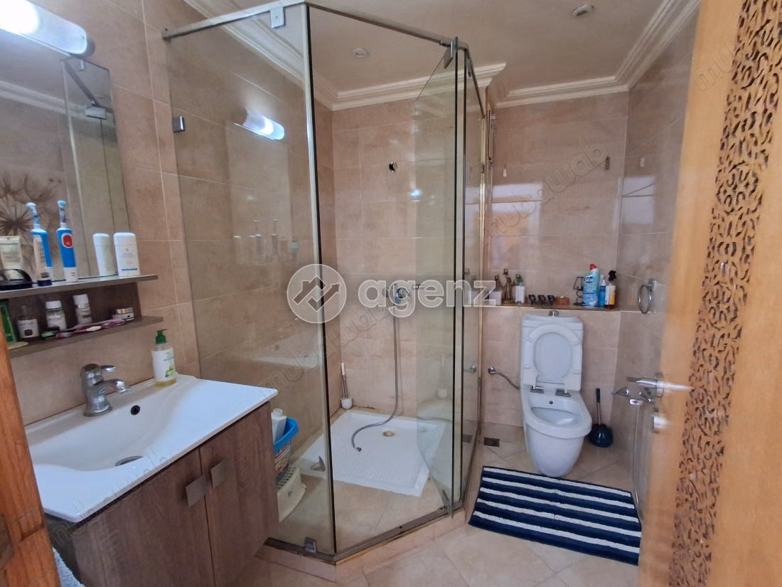Appartement à vendre 198 m², 3 chambres 
Al Qods Salé