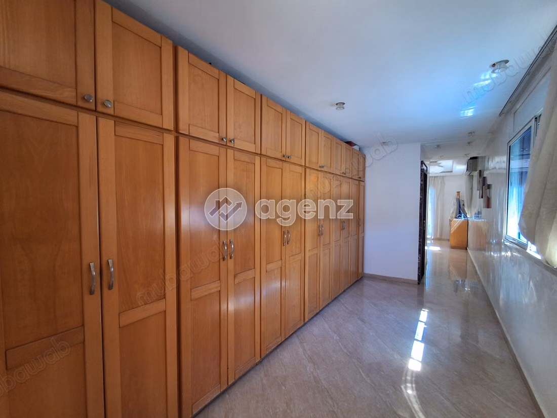 Appartement à vendre 198 m², 3 chambres 
Al Qods Salé