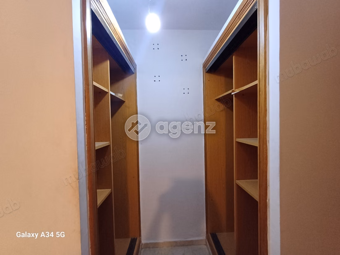 Appartement à vendre 124 m², 3 chambres 
Camp Al Ghoul Marrakech