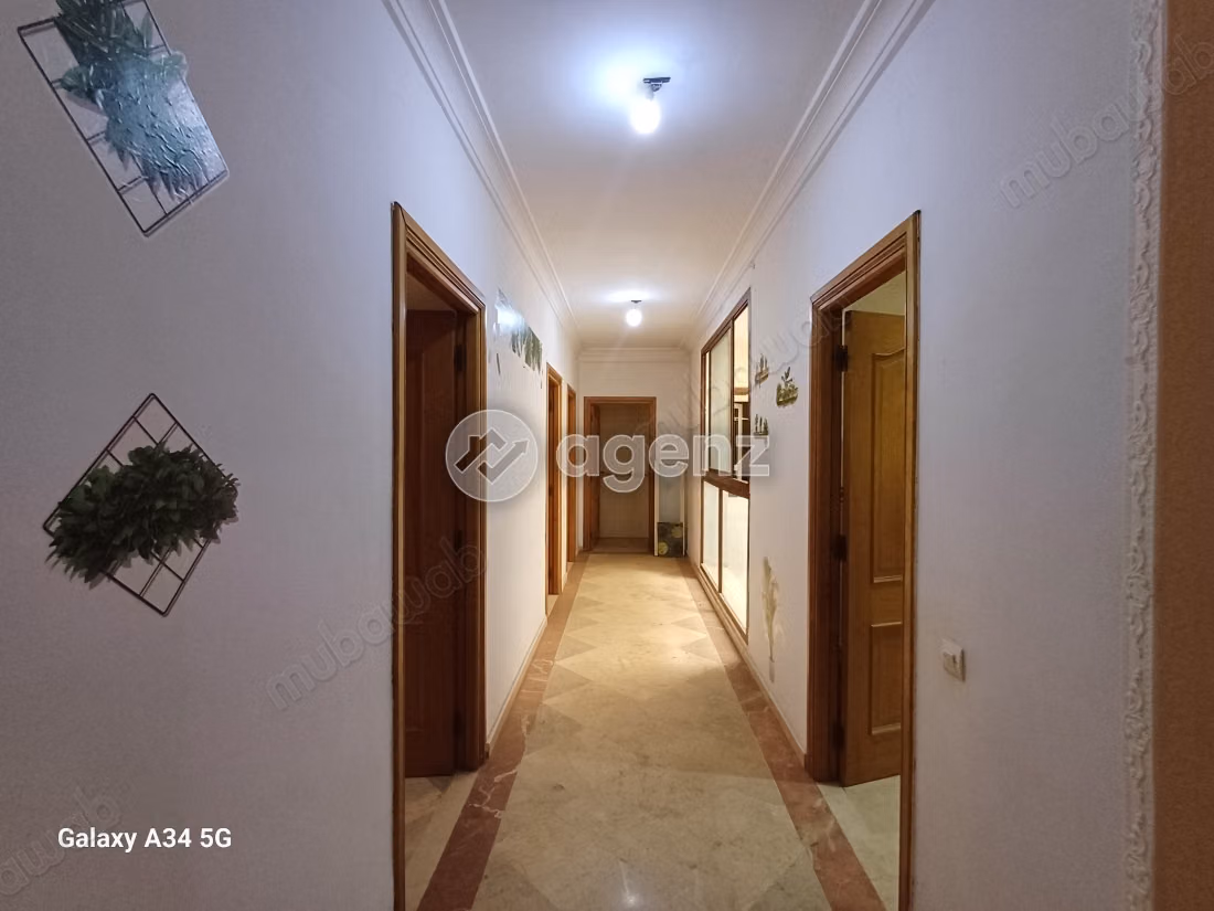 Appartement à vendre 124 m², 3 chambres 
Camp Al Ghoul Marrakech