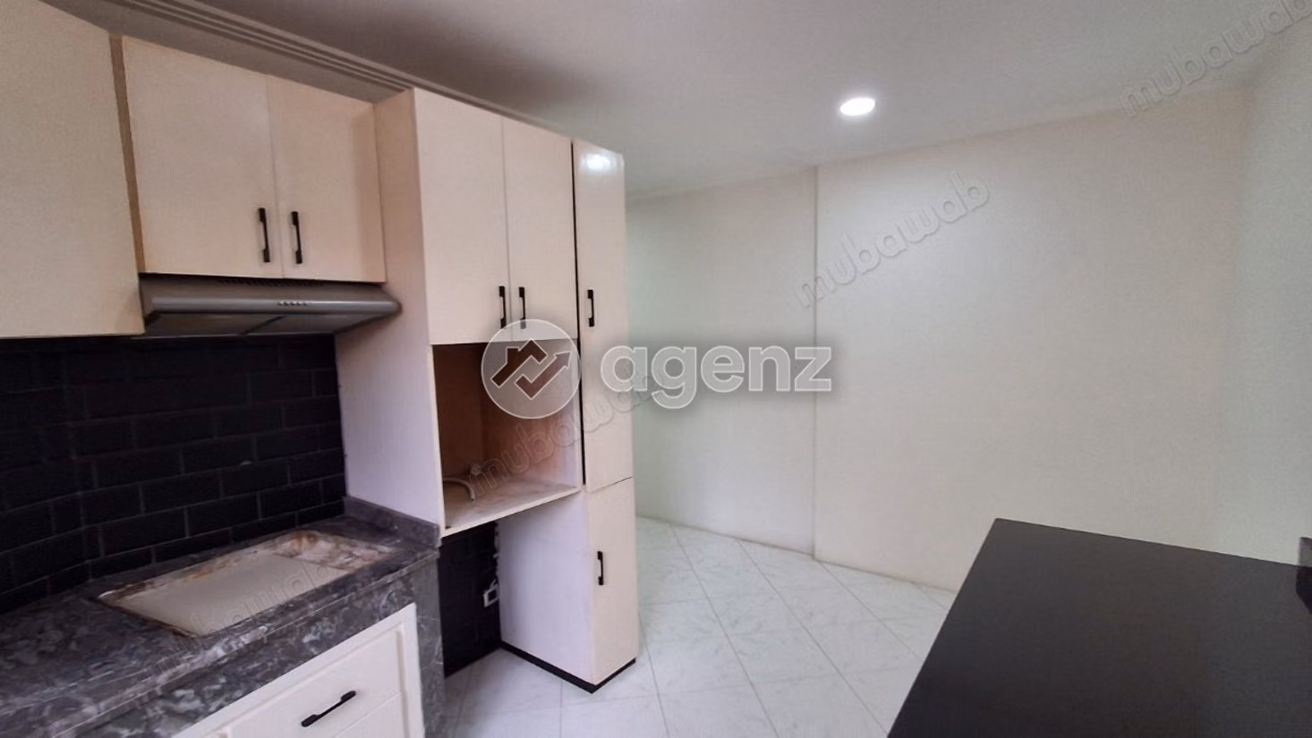 Apartment for sale 112 m², 2 bedrooms Les Hôpitaux Casablanca