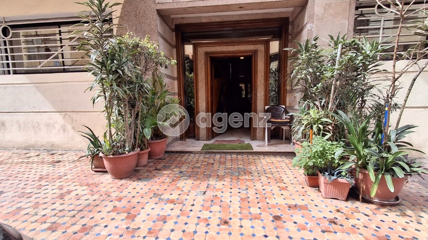 Apartment for sale 112 m², 2 bedrooms Les Hôpitaux Casablanca