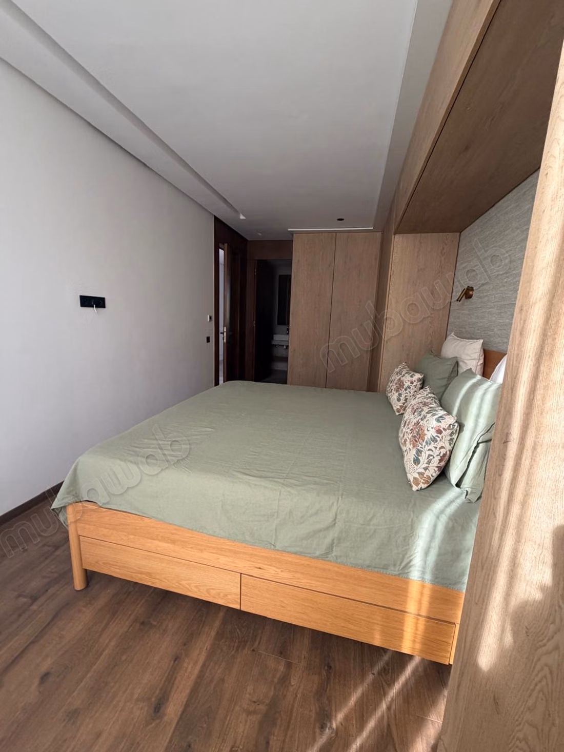 Mooi appartement te huur in Ferme Bretonne Hay Arraha. 3 slaapkamers. Gemeubileerd