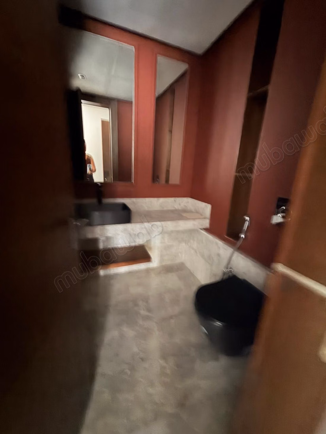 Mooi appartement te huur in Ferme Bretonne Hay Arraha. 3 slaapkamers. Gemeubileerd