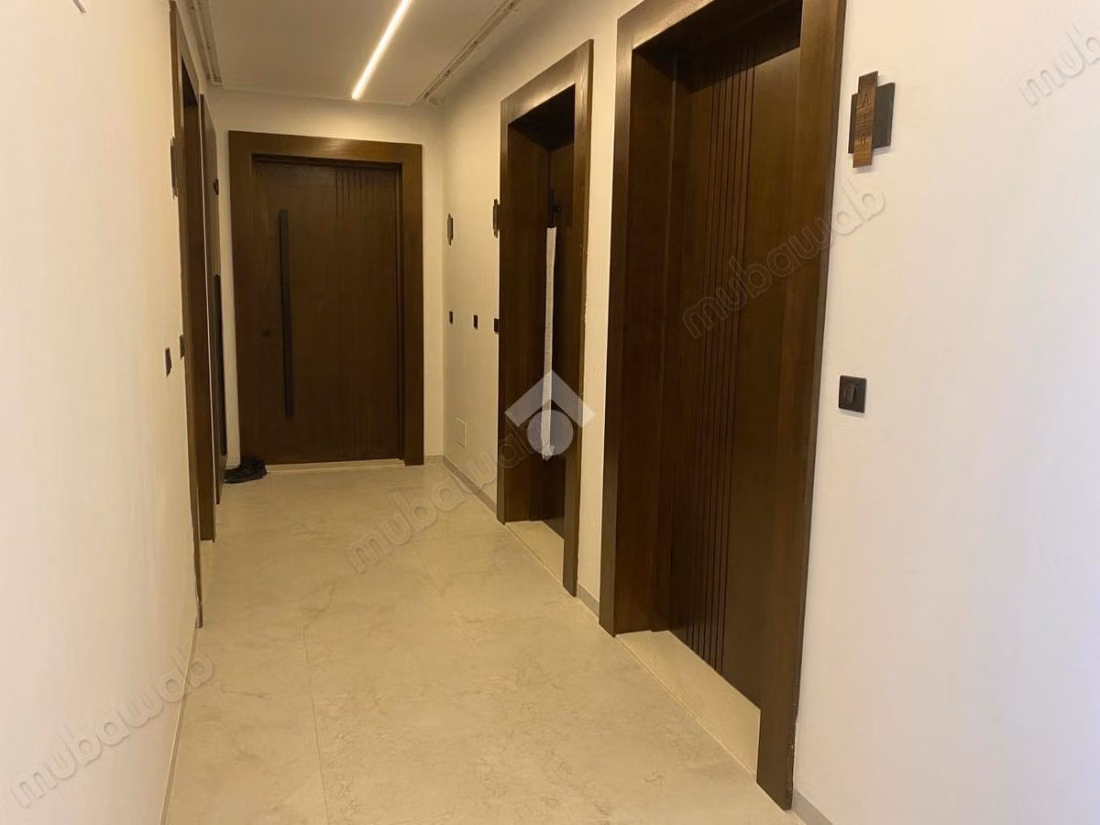 S1 للإيجار