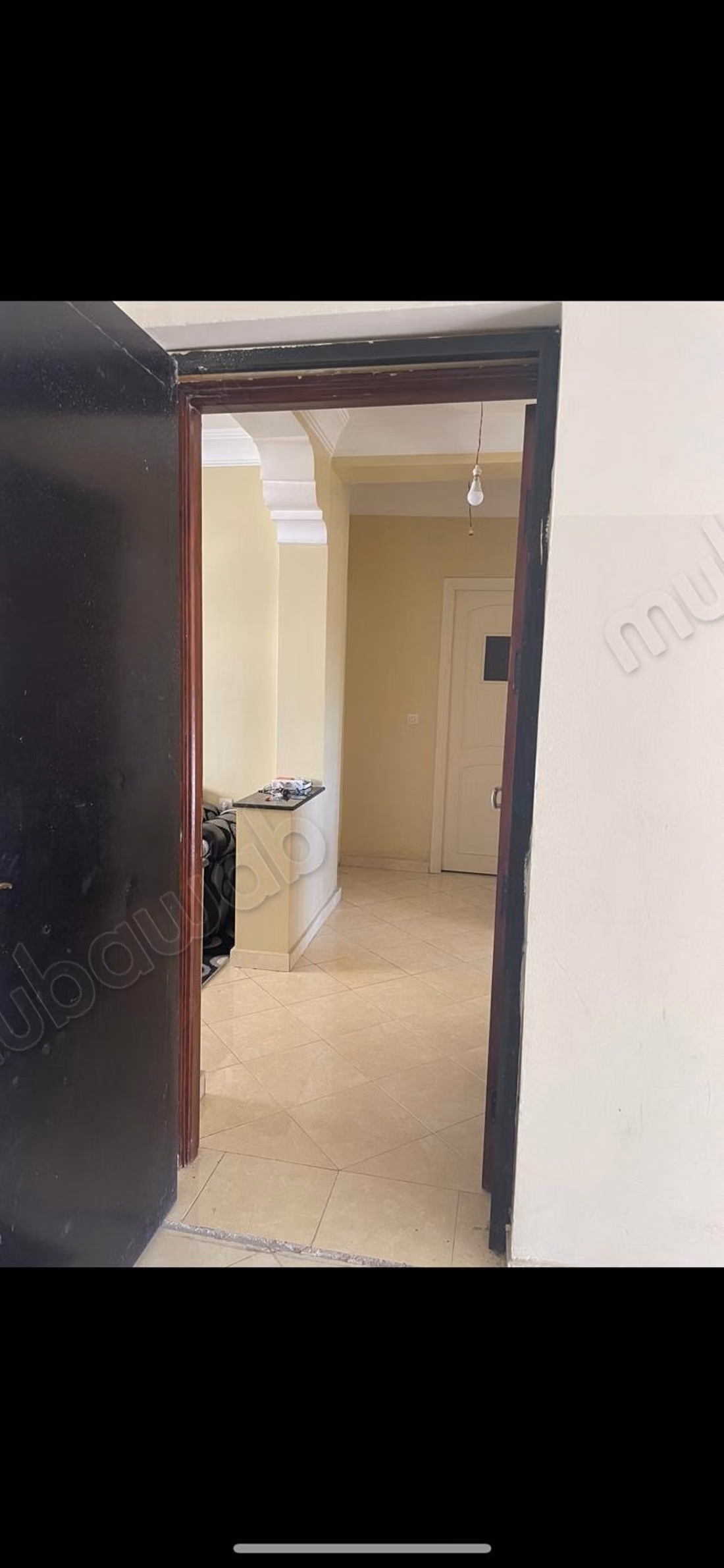 Appartamento arredato con 2 camere da letto e balcone in affitto