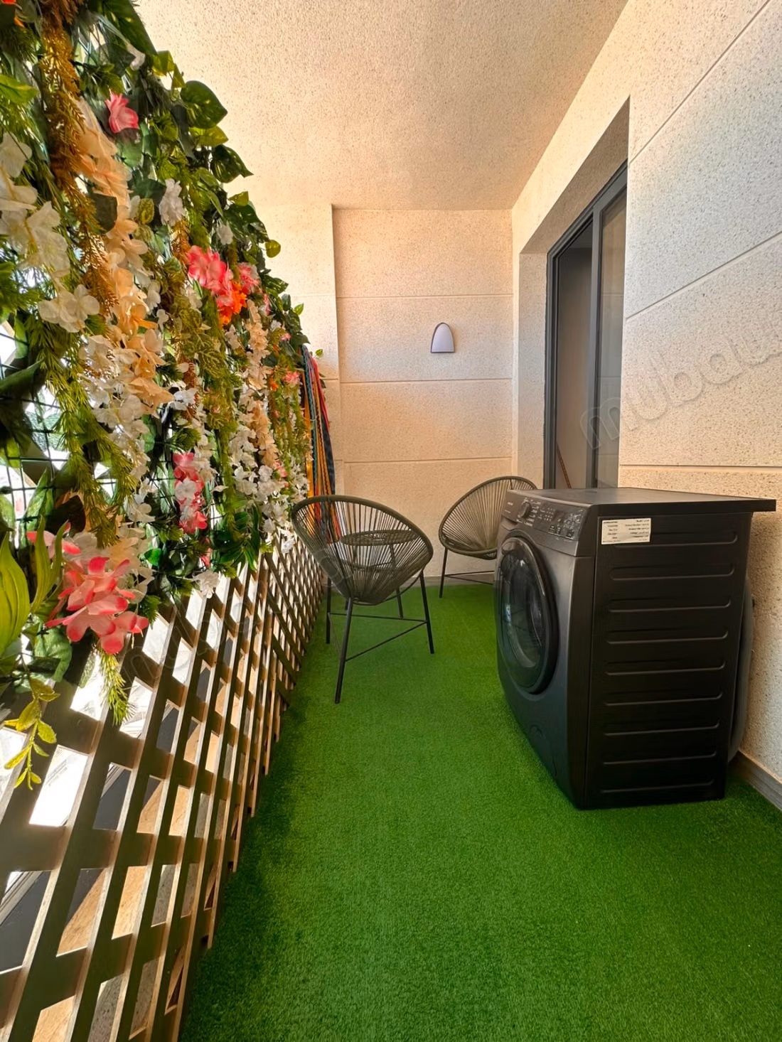 Louez cet appartement à Hay Chmaou. Surface de 102 m². Meublé