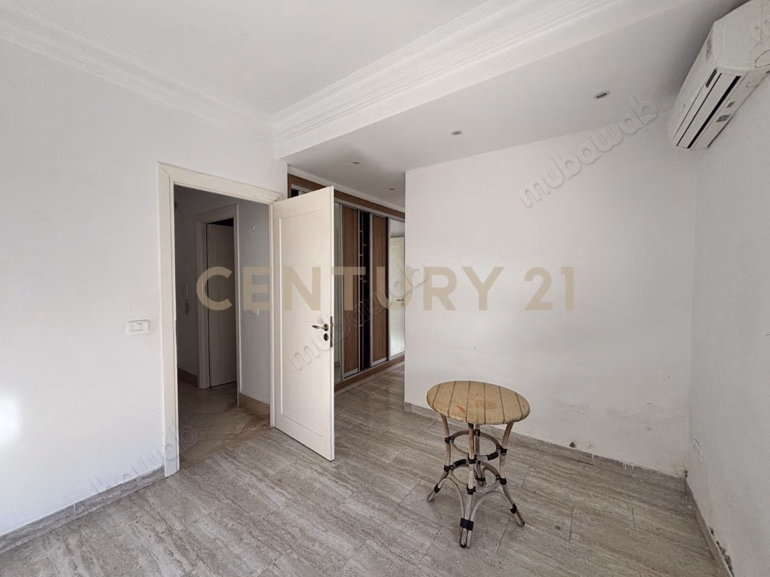 À louer Un triplex à Ain zaghouan nord