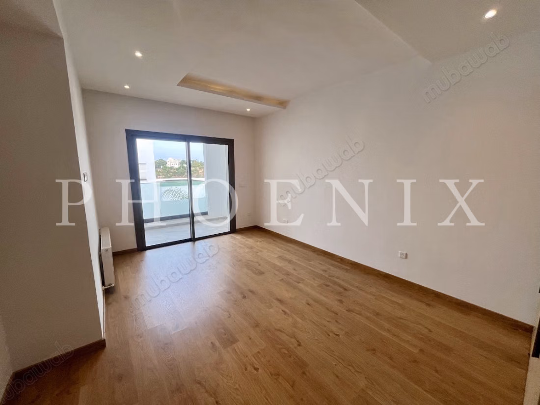 Duplex S3 avec piscine à Gammarth