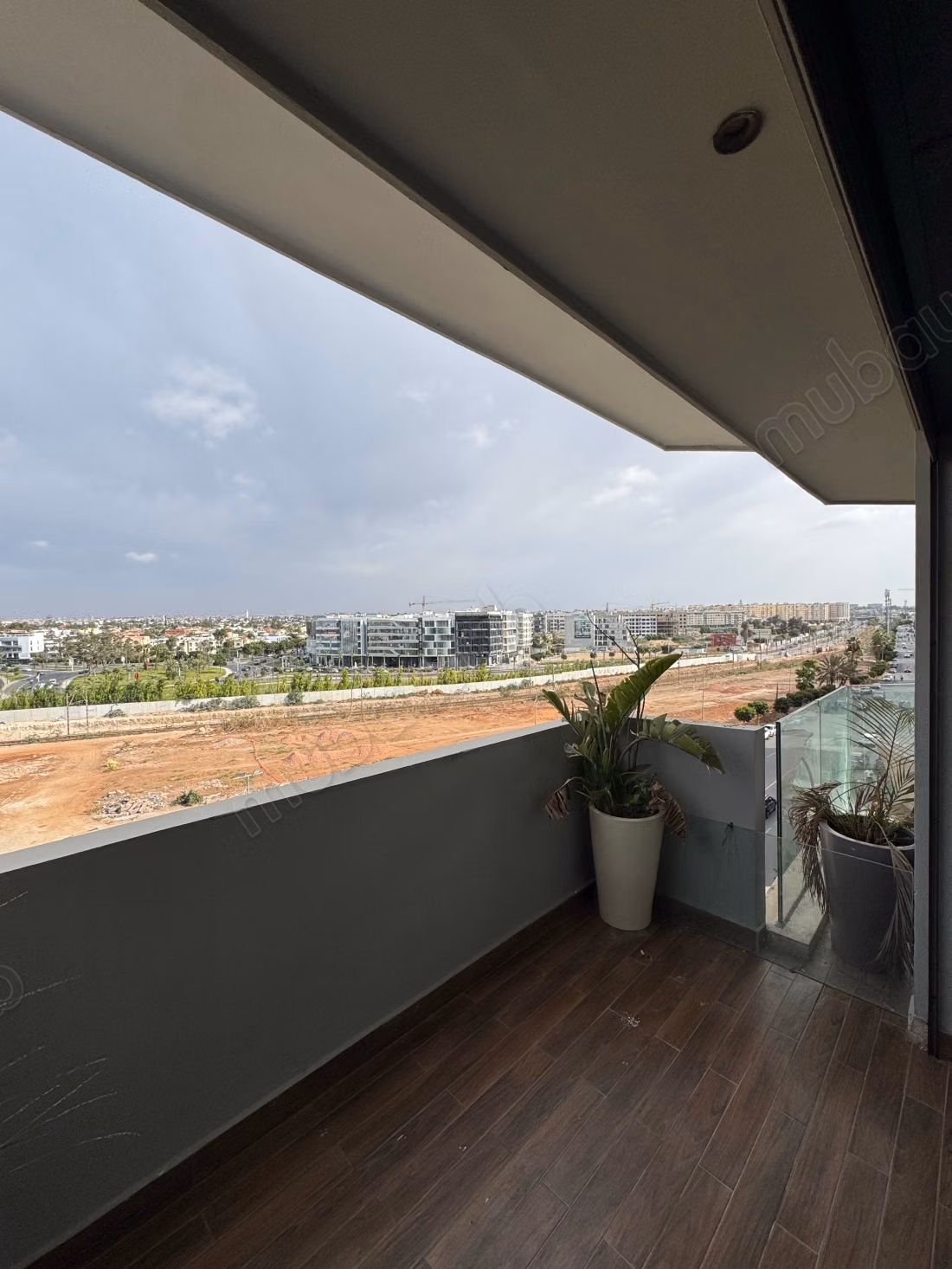 Very nice apartment for rent in Oasis. 2 pleasant rooms. Well furnished