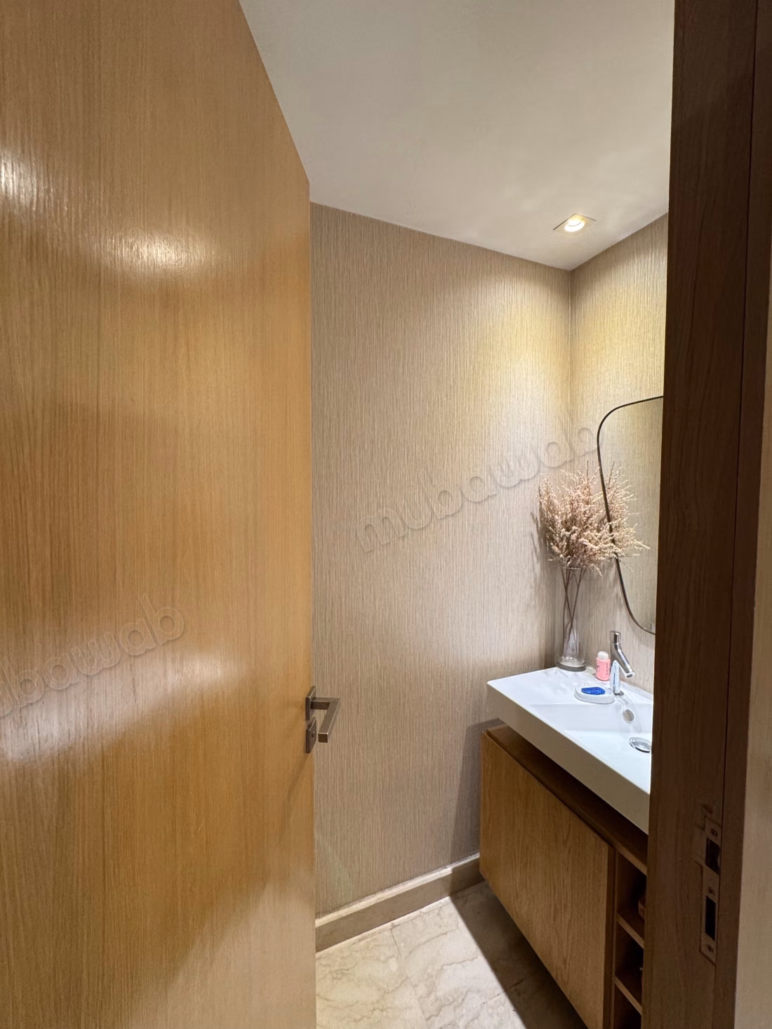 Very nice apartment for rent in Oasis. 2 pleasant rooms. Well furnished