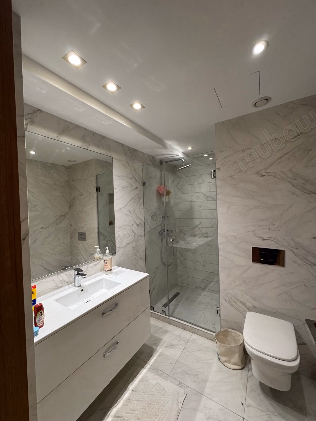 Very nice apartment for rent in Oasis. 2 pleasant rooms. Well furnished