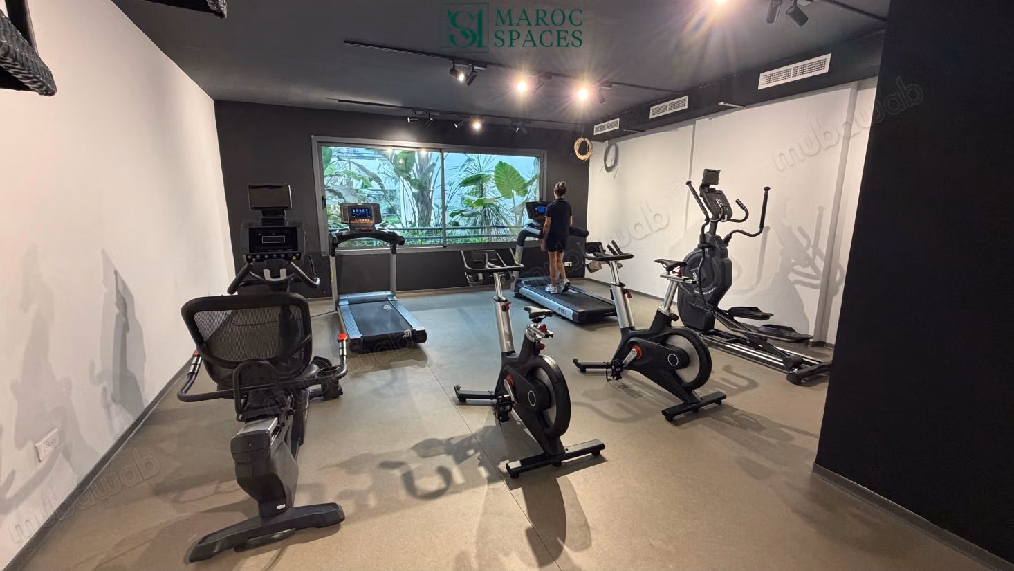FOR RENT, STUDIO, CFC, A CAS CFC 015