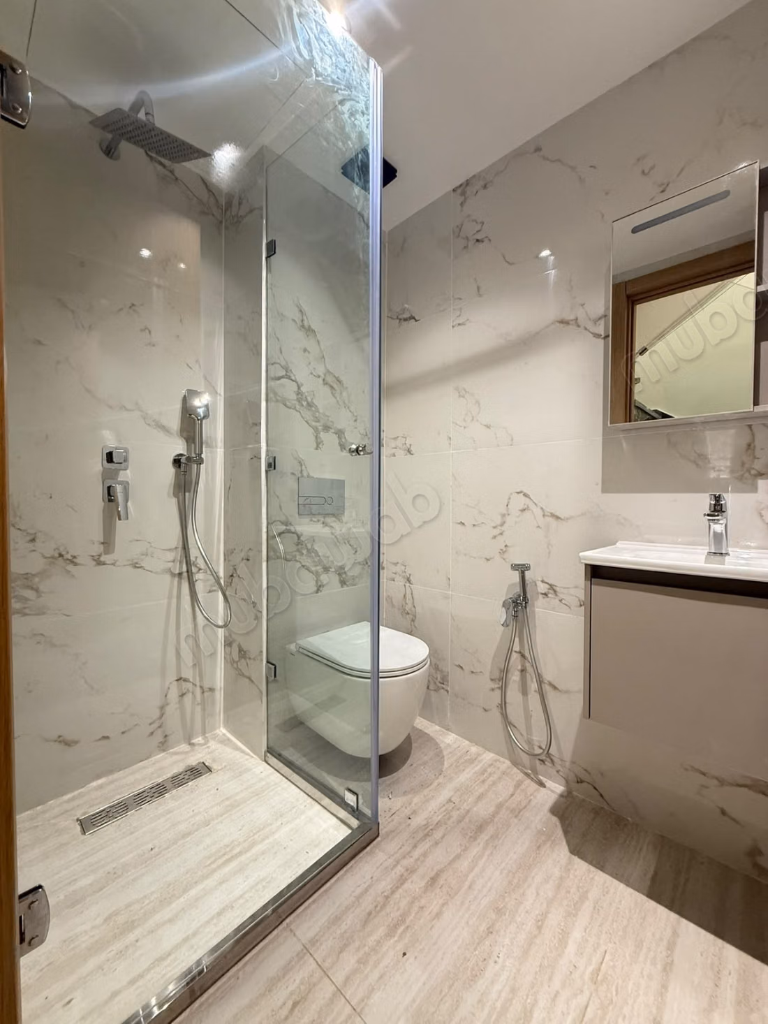 New 2-bedroom duplex